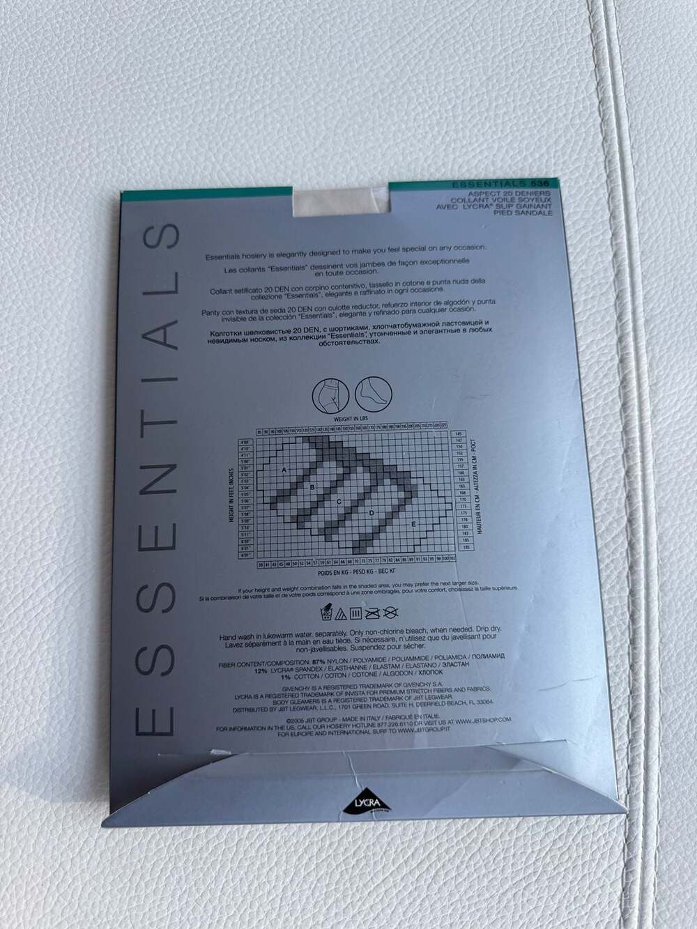 Givenchy Essentials Body Gleamers Superbe 20 Denier Pantyhose Size E - Picture 3 of 6